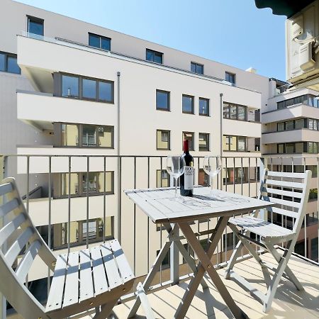Corvin City Apartment - Free Parking- Budapest Eksteriør bilde